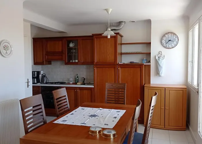 Au Calme, Plages A Pieds * 昂蒂布